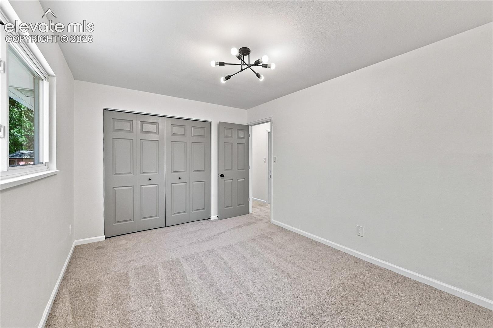 Listing photo 17 for 934 Bowser Drive