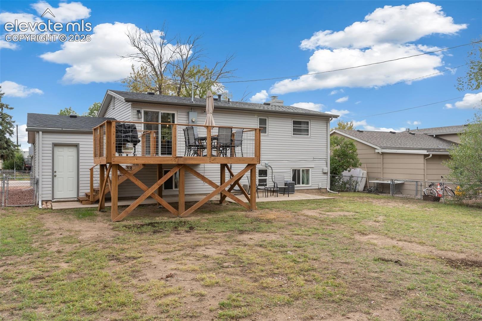 Listing photo 37 for 1596 Prado Drive