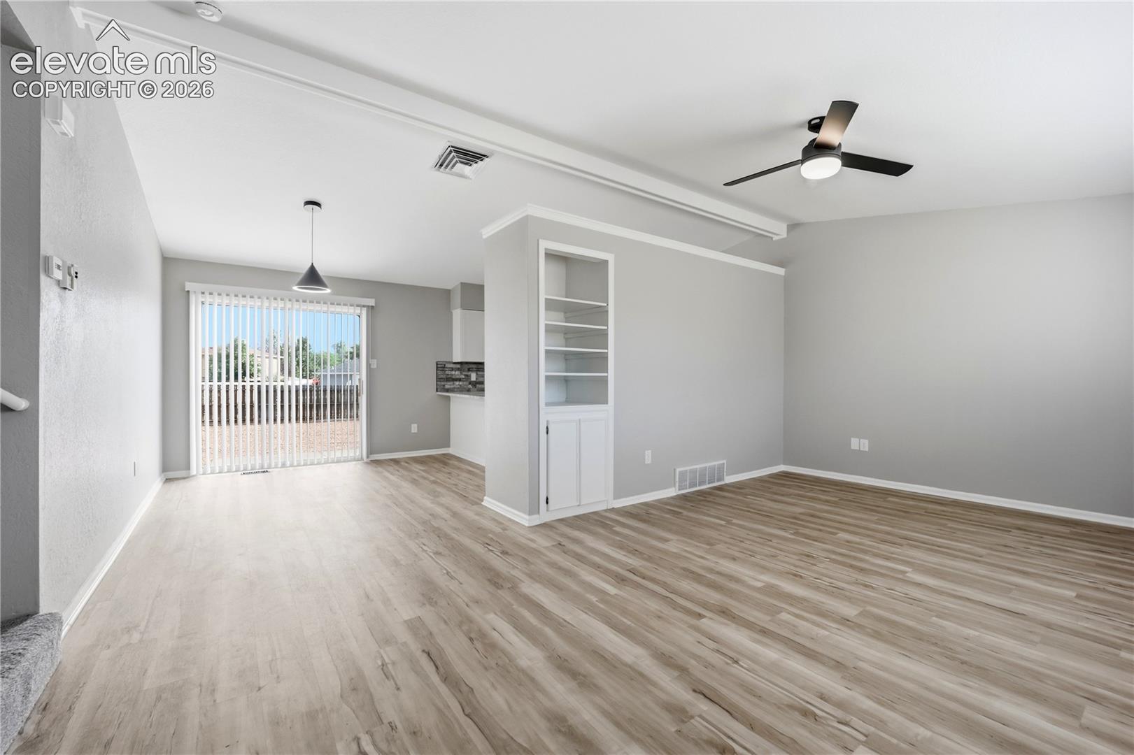 Listing photo 18 for 84 W Bonanza Drive