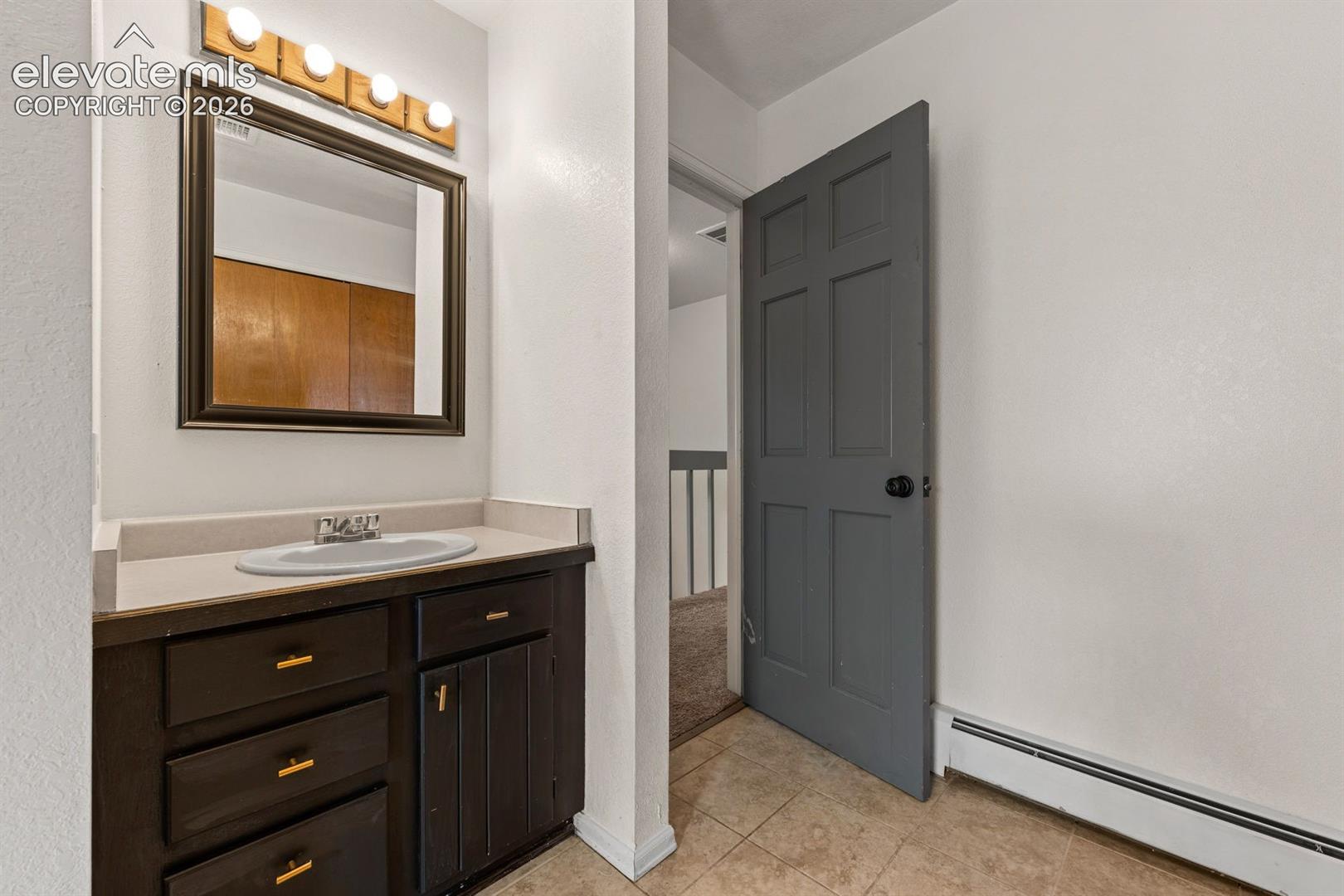 Listing photo 21 for 111 Ironweed Drive