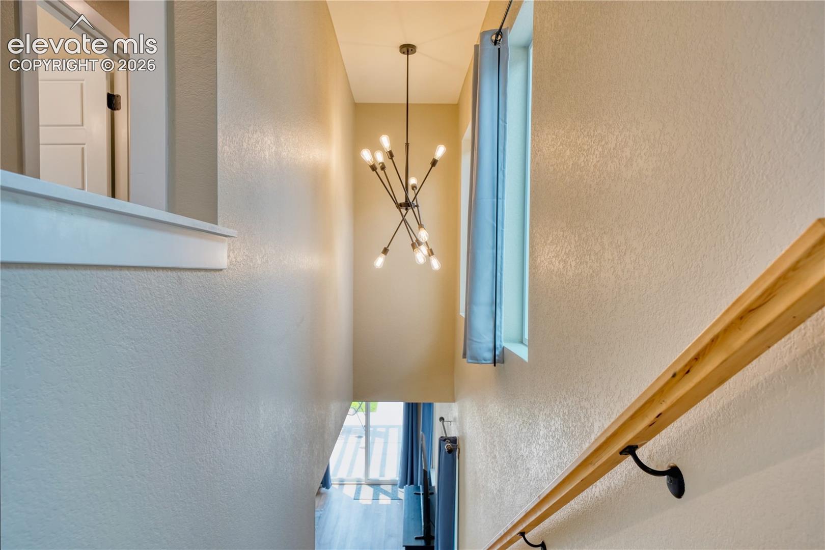 Listing photo 31 for 829 Kalamath Street