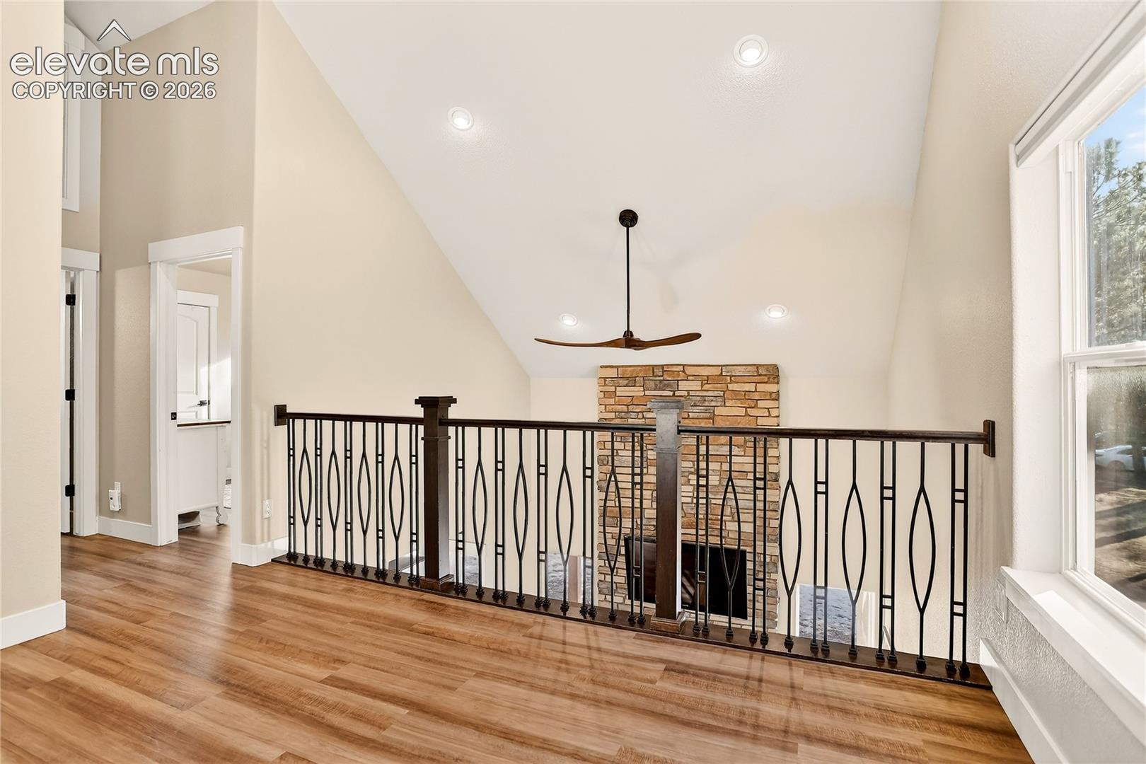 Listing photo 26 for 9920 Hodgen Road