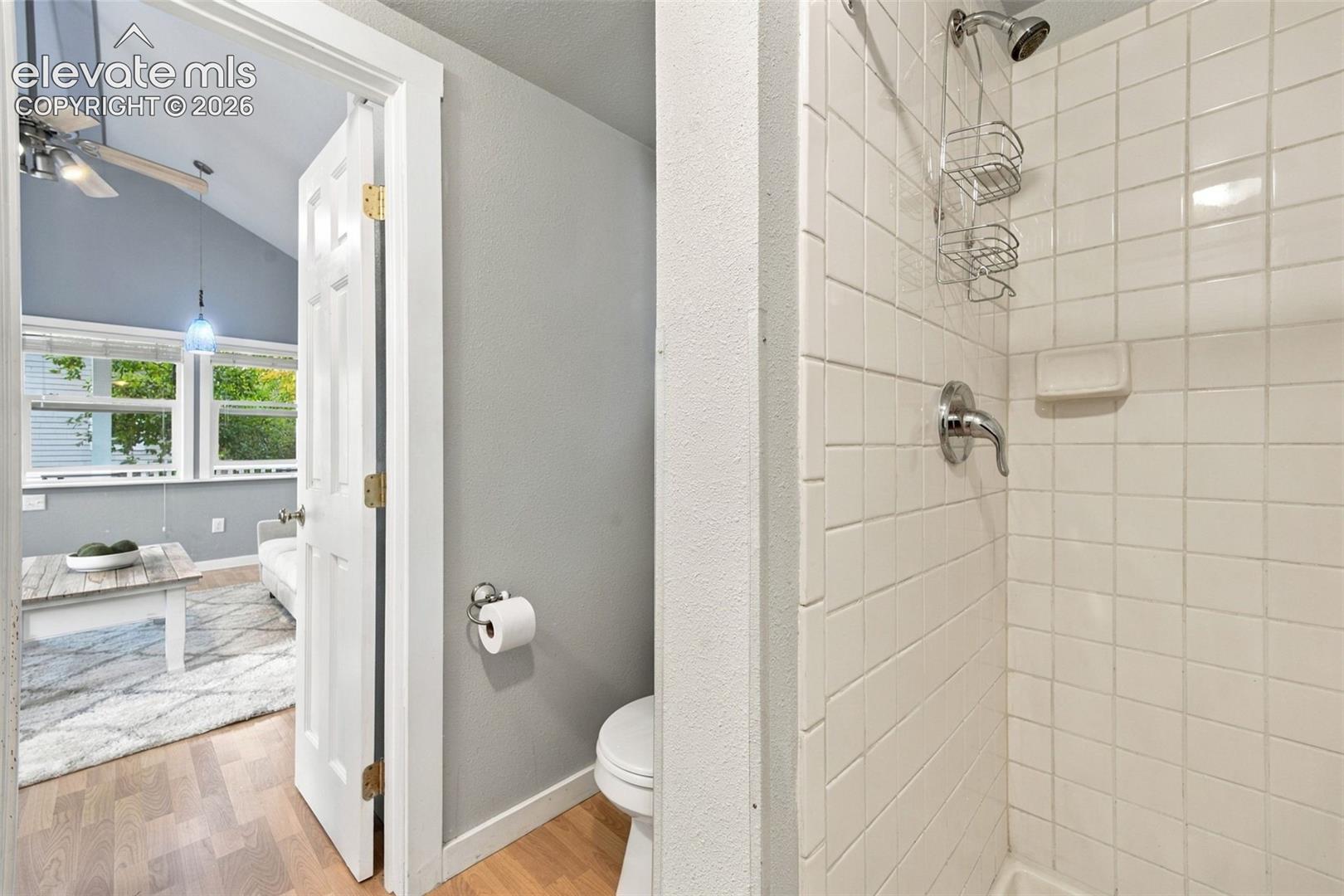 Listing photo 24 for 619 N Cedar Street