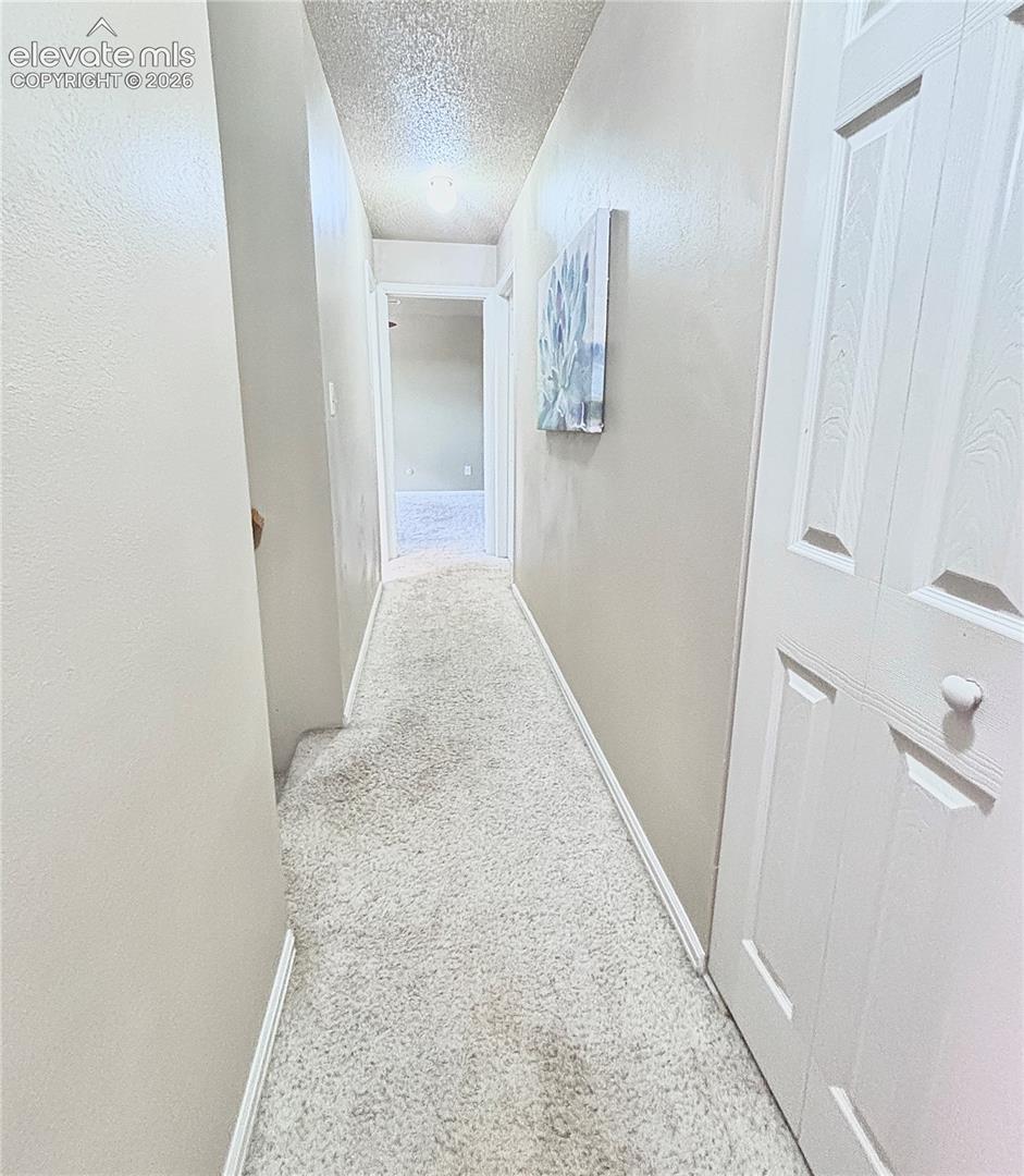Listing photo 18 for 7265 Killington Street