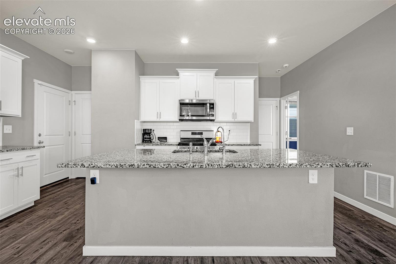 10188 Castor Drive, photo 10