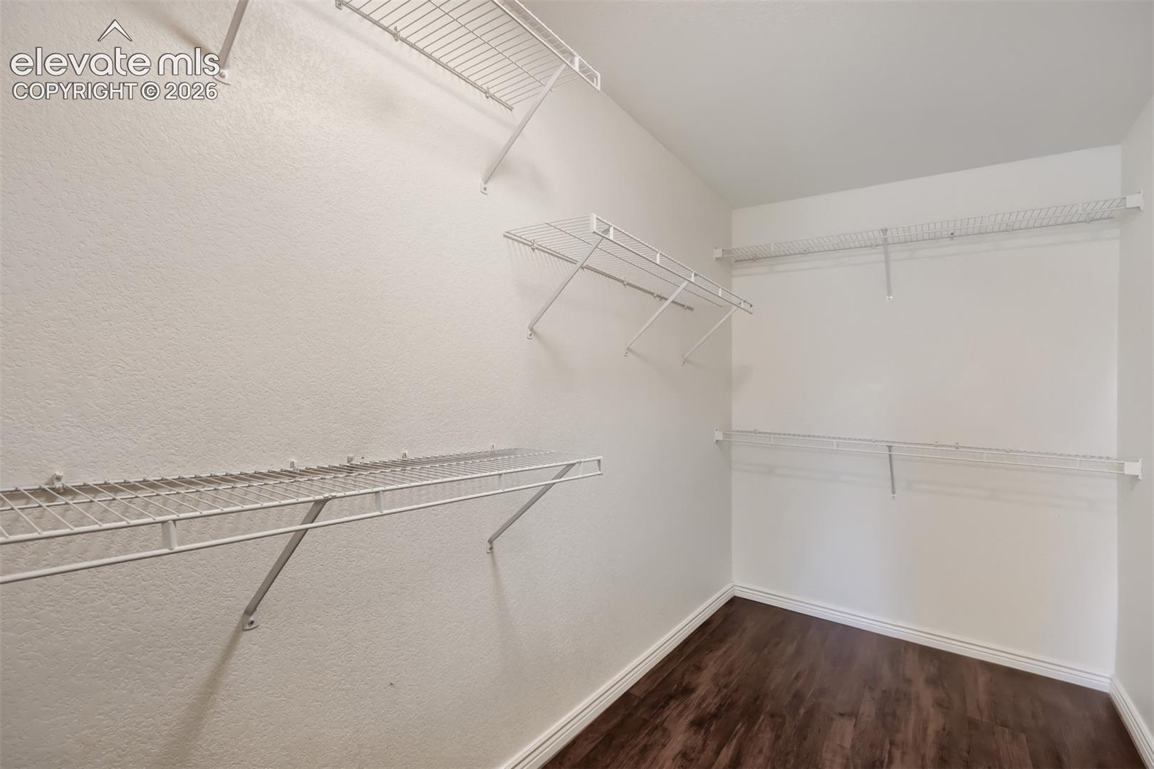 Listing photo 10 for 2496 Sierra Springs Drive