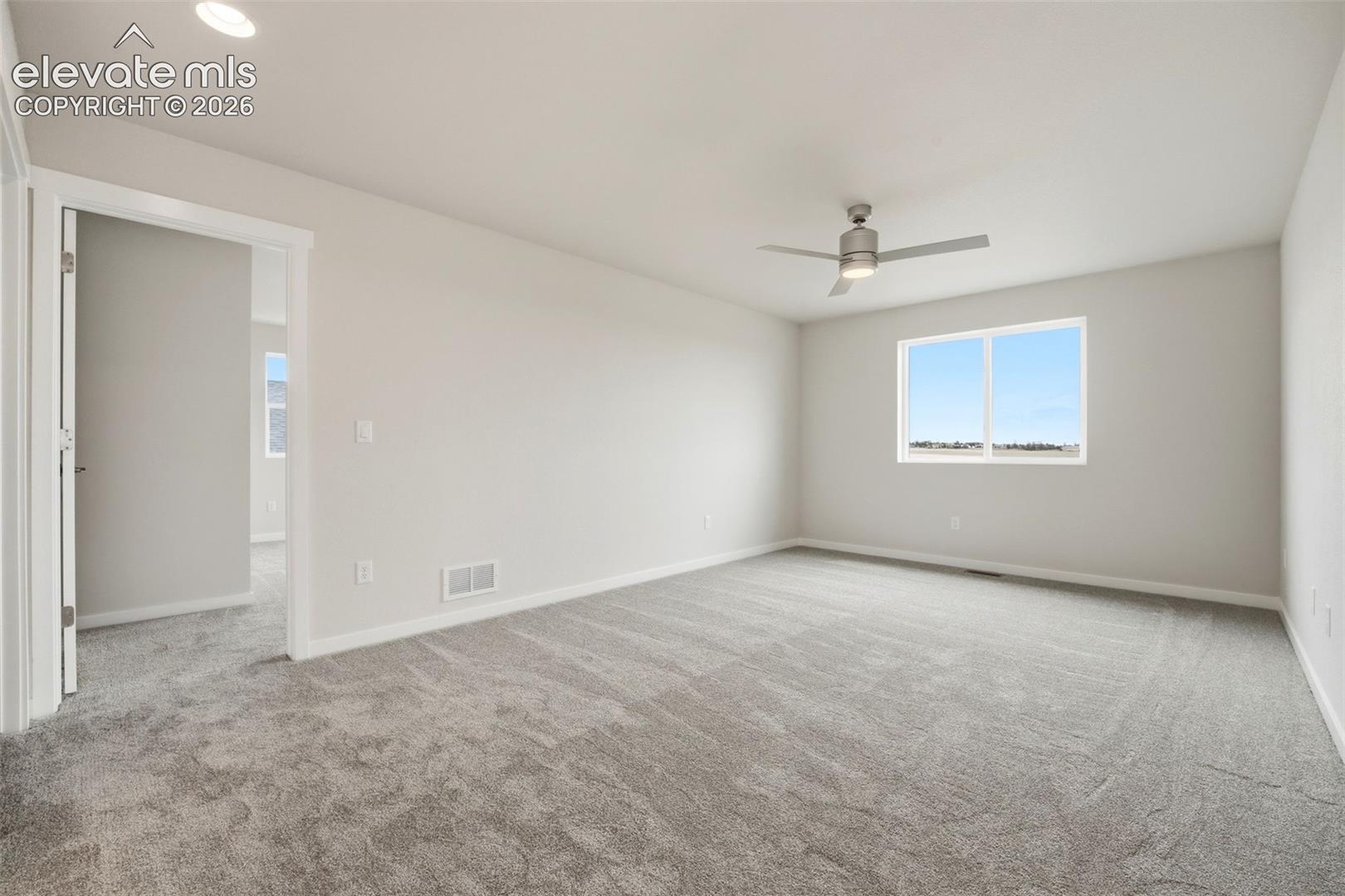 Listing photo 18 for 7979 Wilton Drive