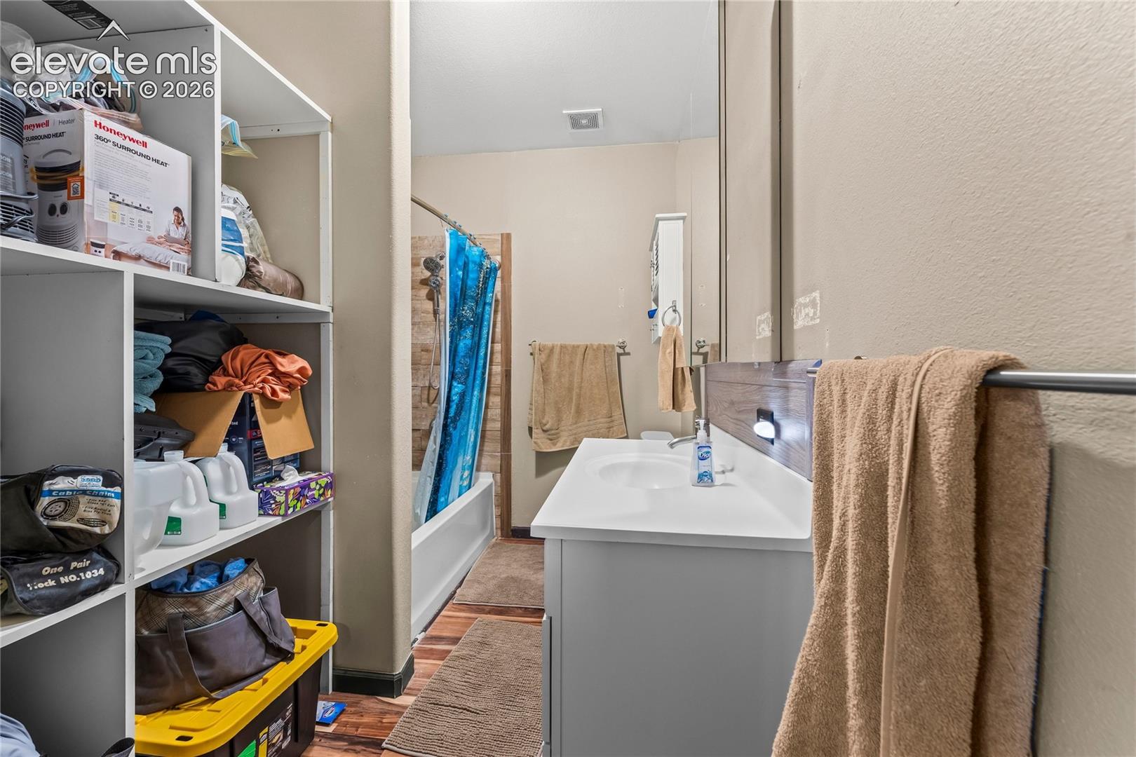 Listing photo 17 for 5733 Pronghorn Road