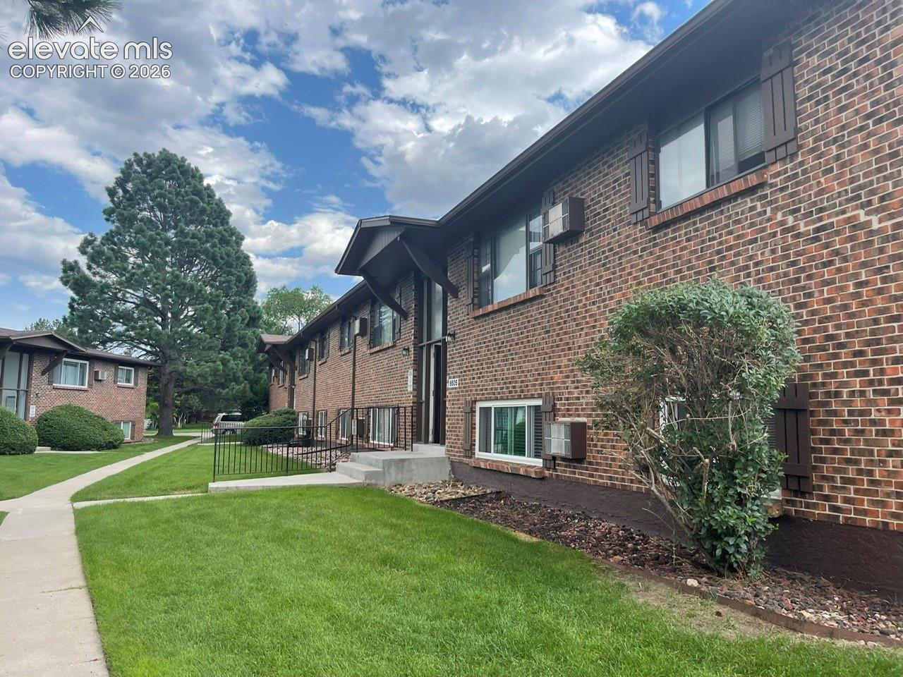 6605 W Dublin Loop 3 — listing photo
