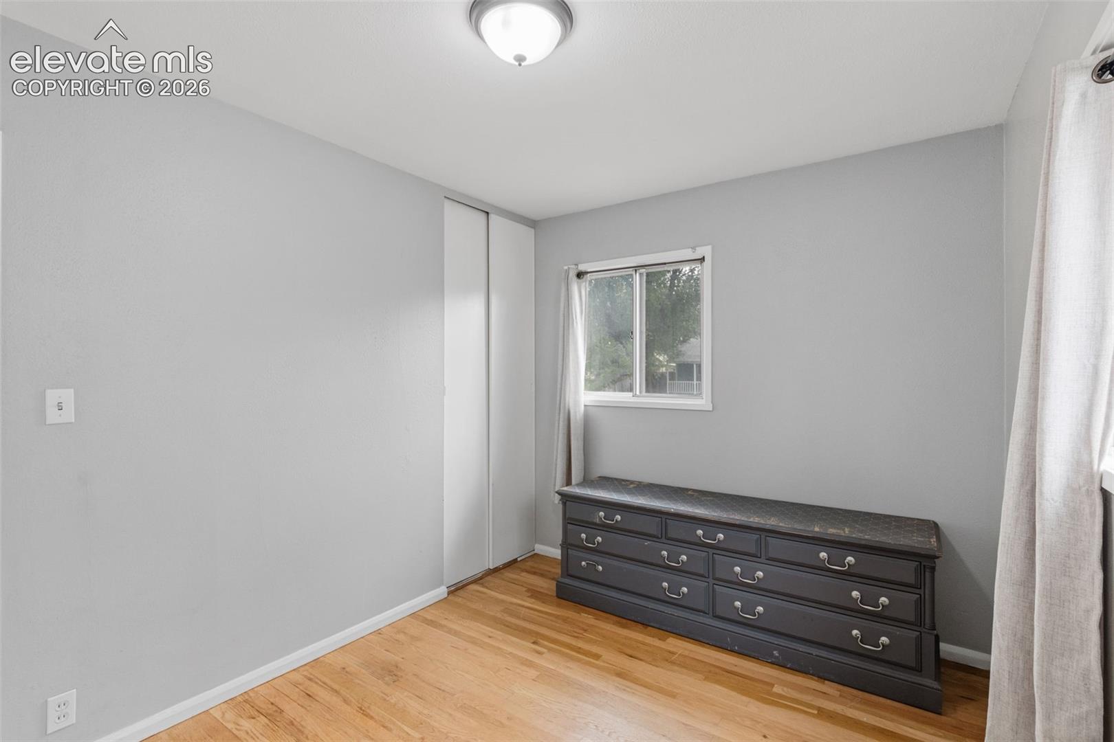 Listing photo 25 for 1138 Florence Avenue