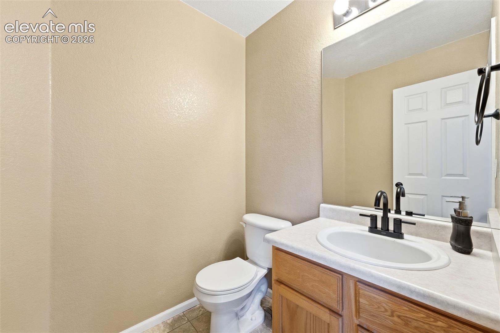 Listing photo 4 for 7105 Amber Ridge Drive