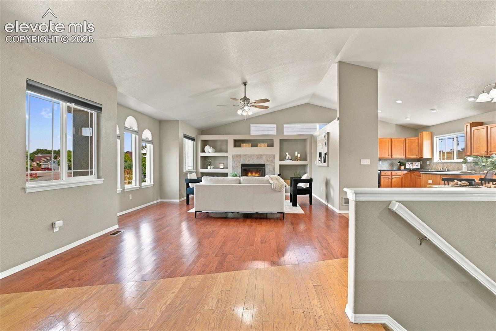 Listing photo 3 for 10467 Mile Post Loop