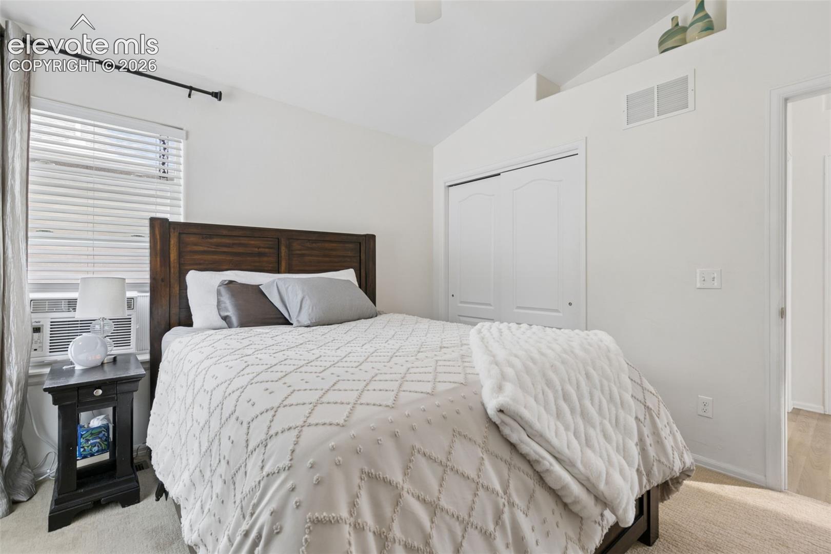 Listing photo 15 for 3021 Virginia Avenue