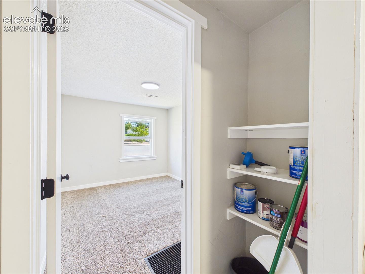 Listing photo 27 for 1530 N Norwood Avenue