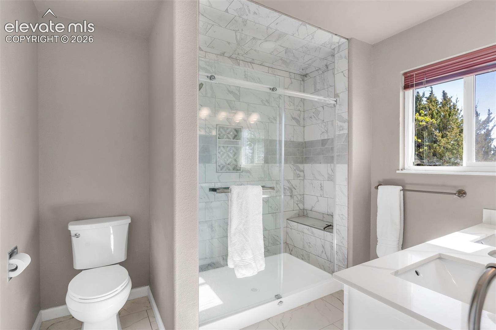 Listing photo 19 for 1172 W Bella Casa Drive