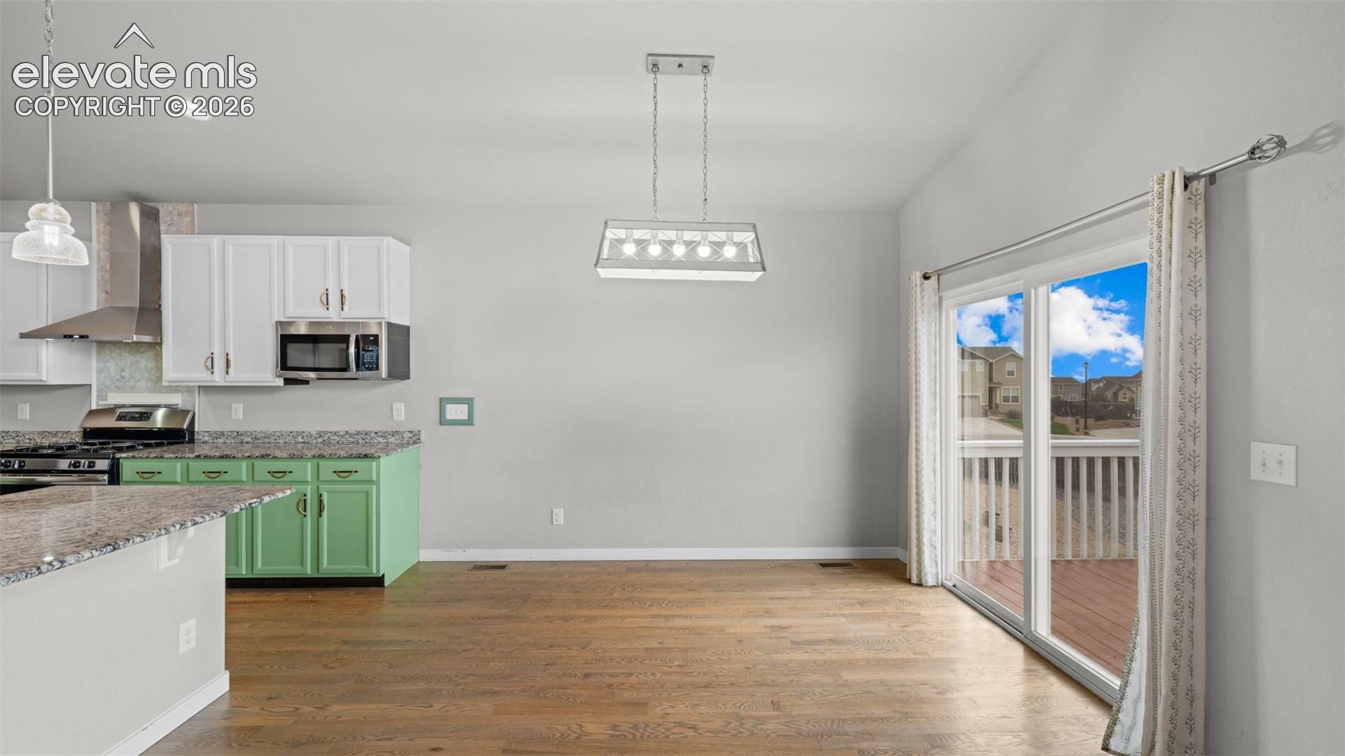 Listing photo 22 for 9773 Witherbee Drive