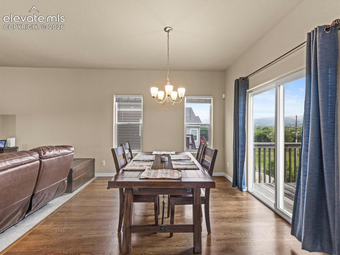 Listing photo 12 for 1564 Grand Overlook Street