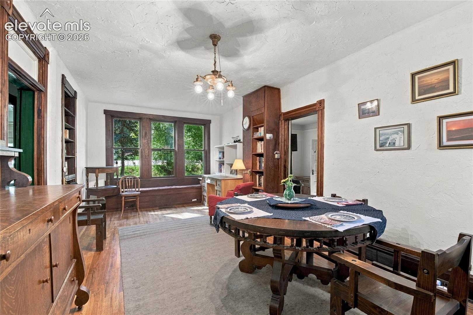 Listing photo 12 for 7115 Maple Street
