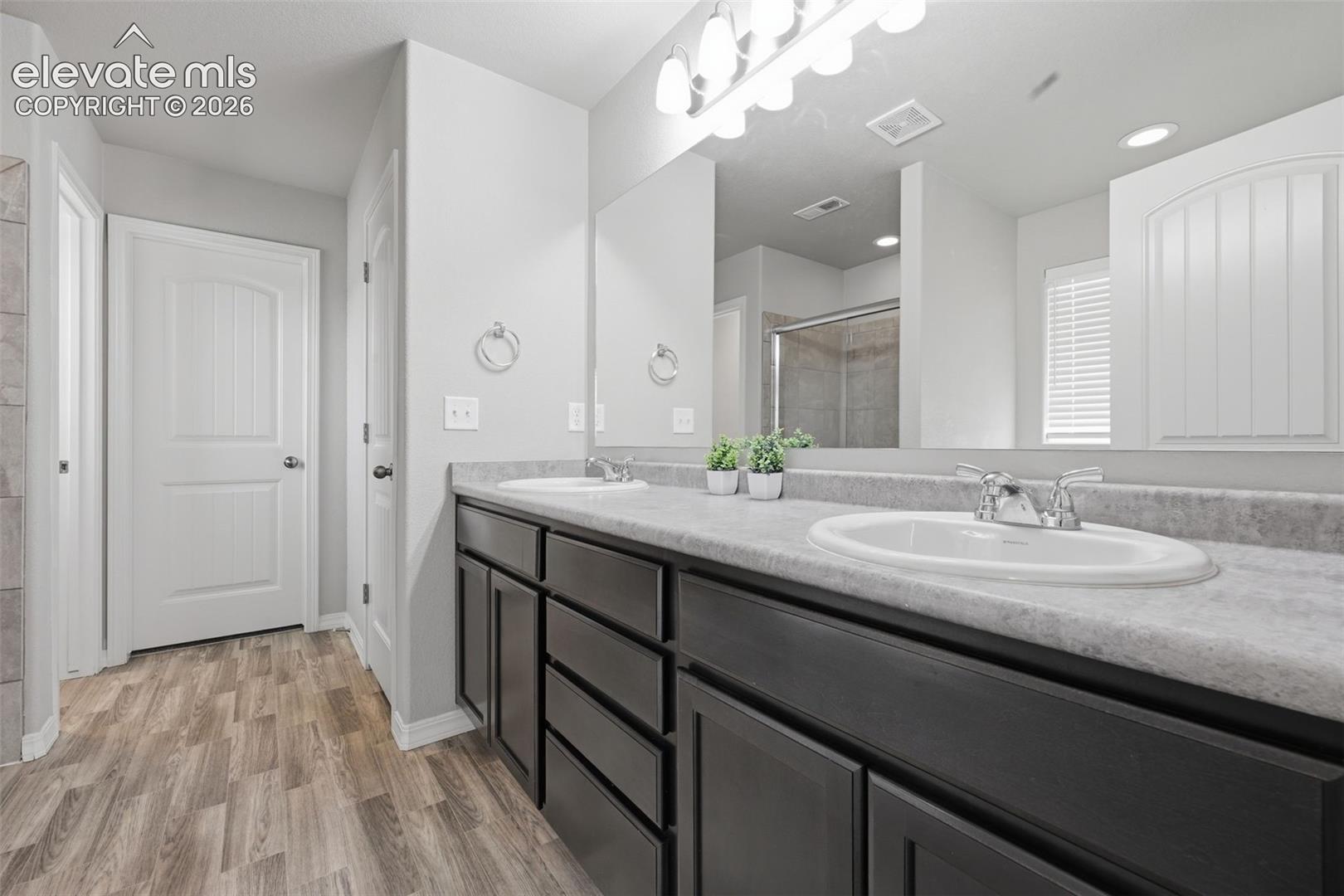 Listing photo 28 for 4652 Amazonite Drive