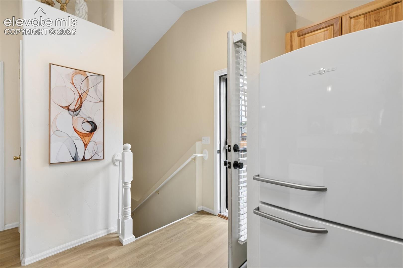 Listing photo 12 for 3021 Virginia Avenue