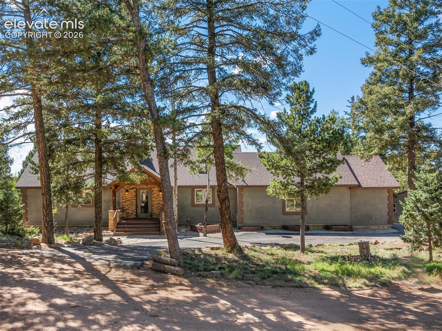 Listing photo 42 for 516 Saguache Drive