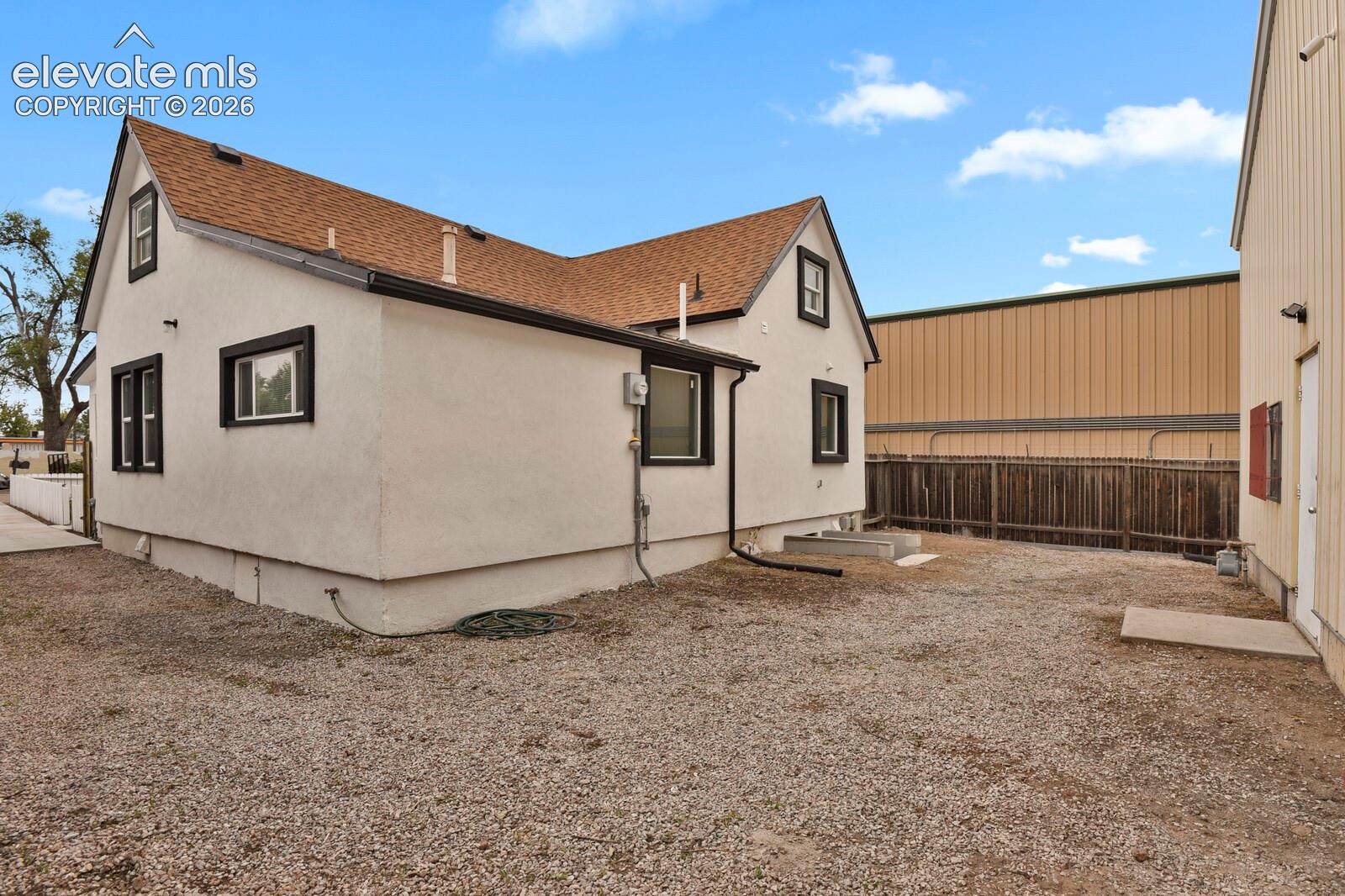 Listing photo 38 for 2614 Gunnison Street