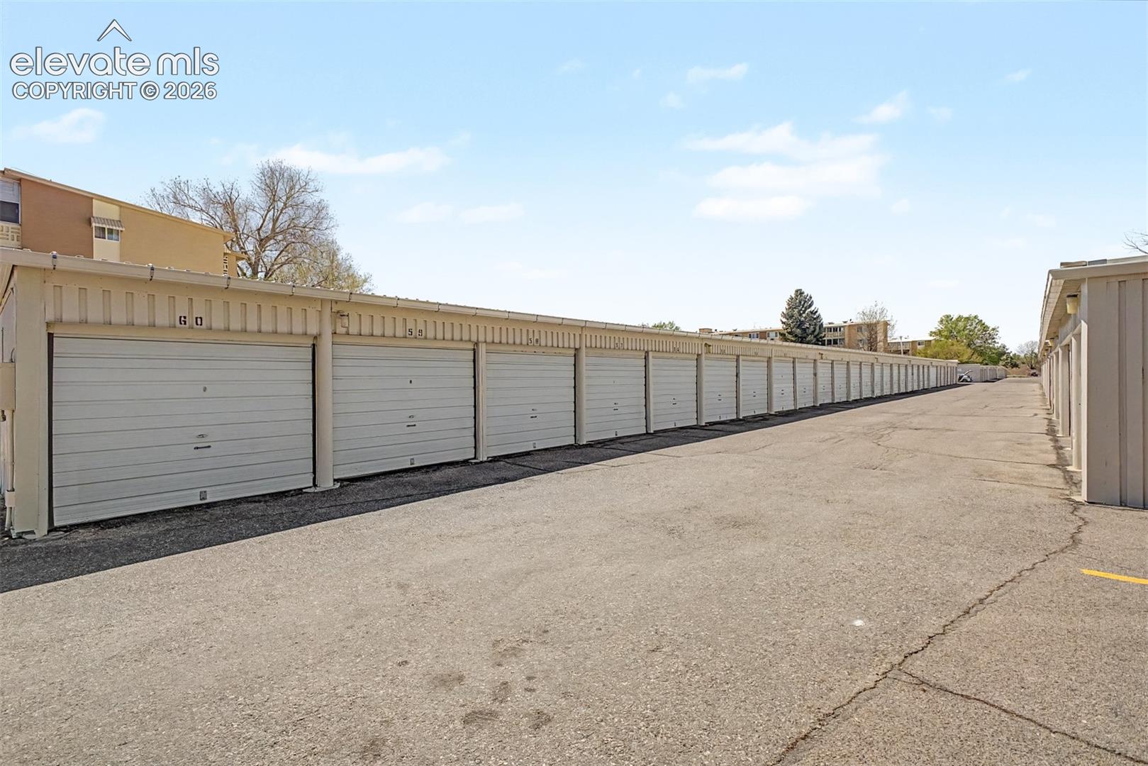 Listing photo 42 for 605 S Alton Way 12C