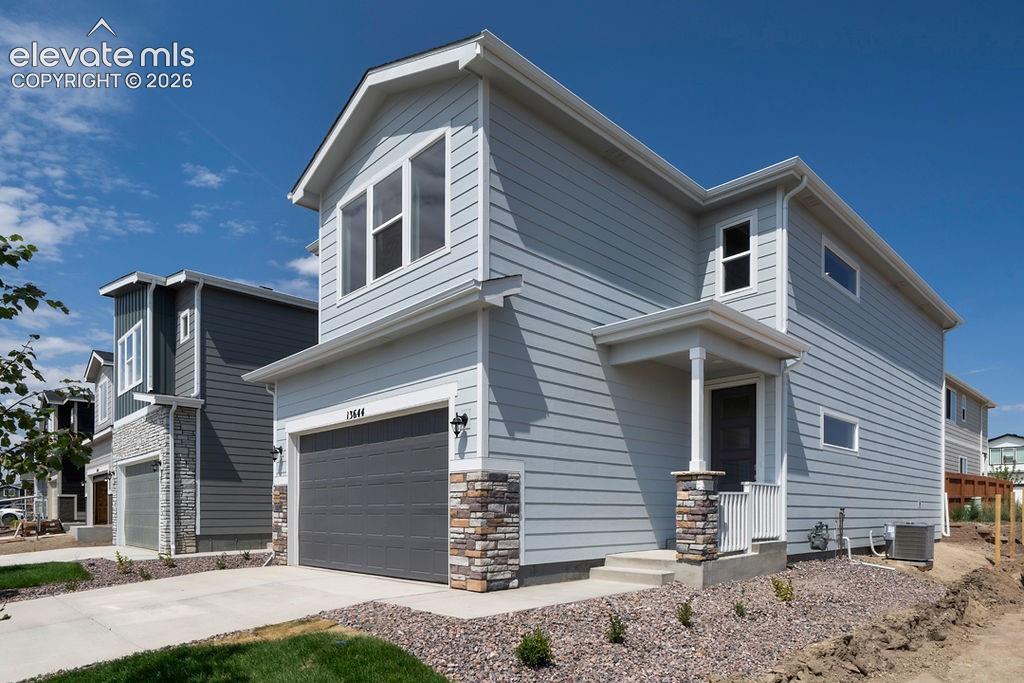 Listing photo 2 for 13644 Nederland Drive