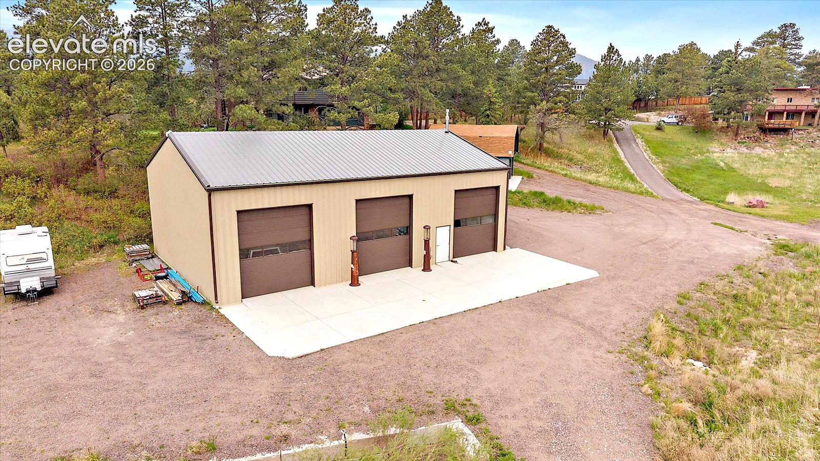 Listing photo 35 for 18640 Cloven Hoof Drive