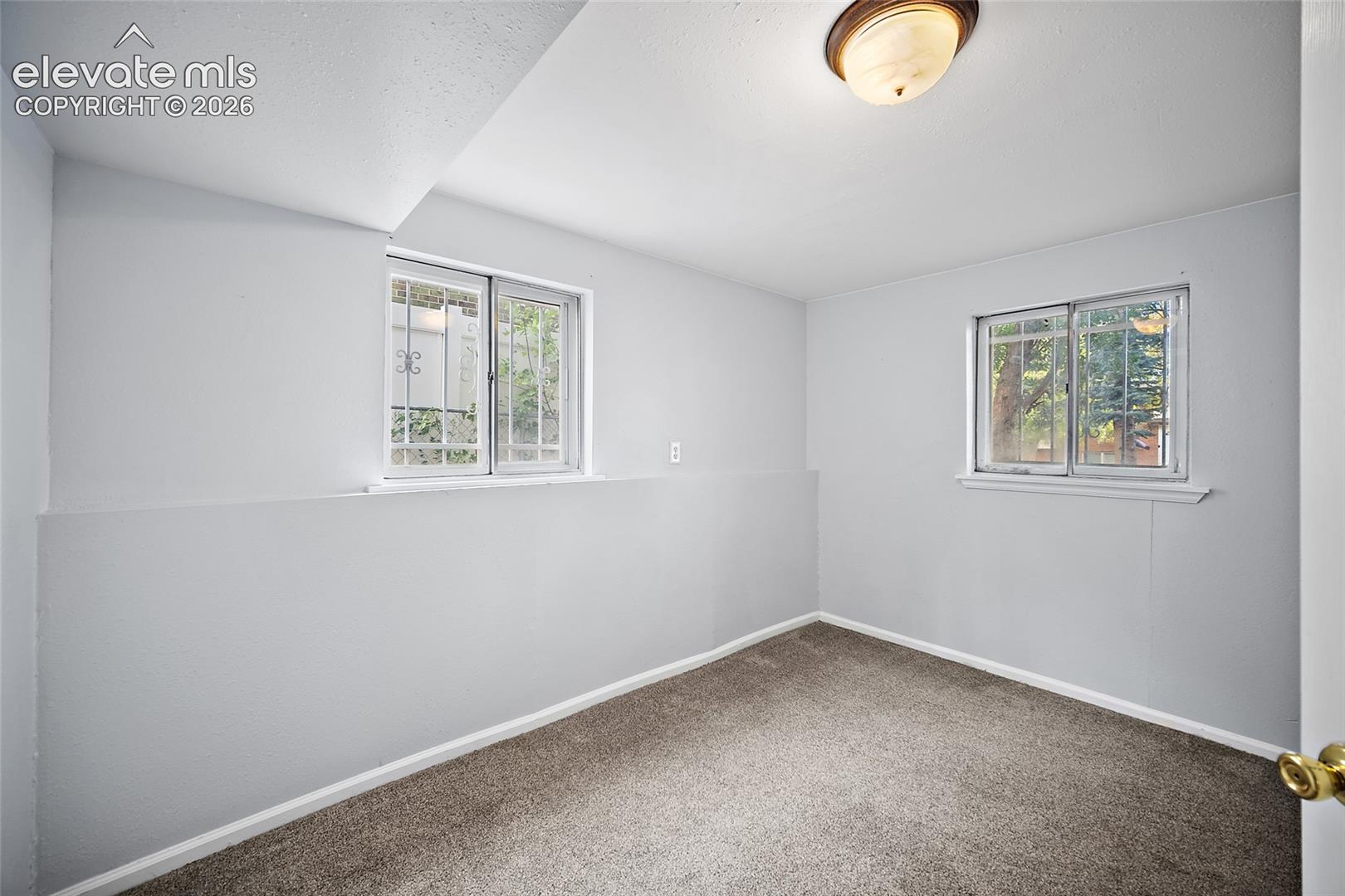 1021 De La Vista Place, photo 18