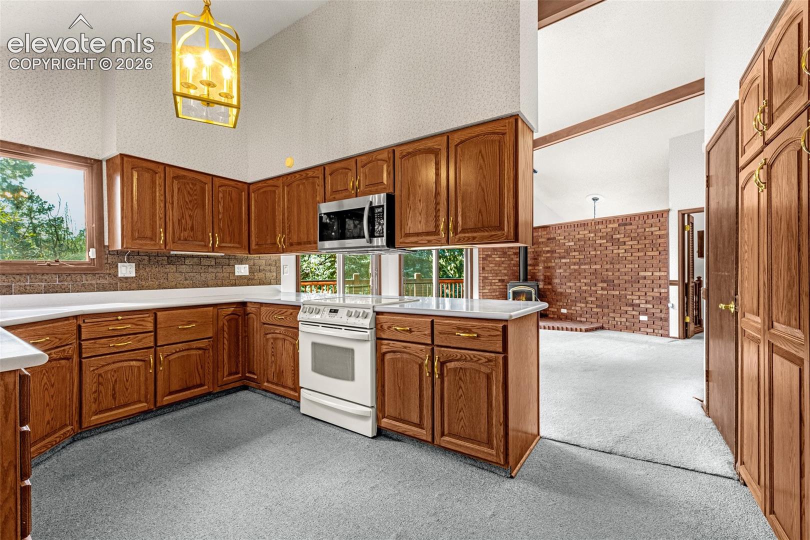 Listing photo 10 for 3510 David Lane