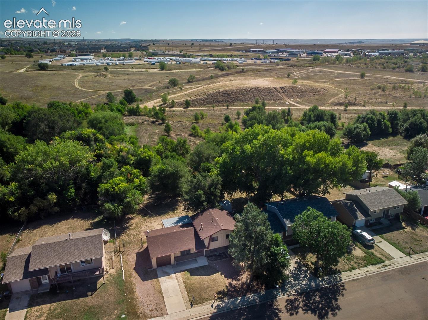 1675 Mineola Street, photo 41