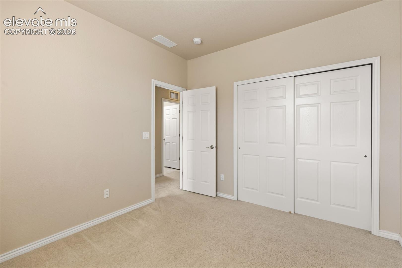 Listing photo 39 for 3312 Ironton Creek Point