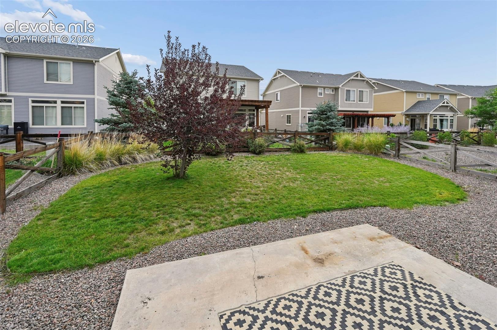Listing photo 29 for 8803 Briar Brush Lane
