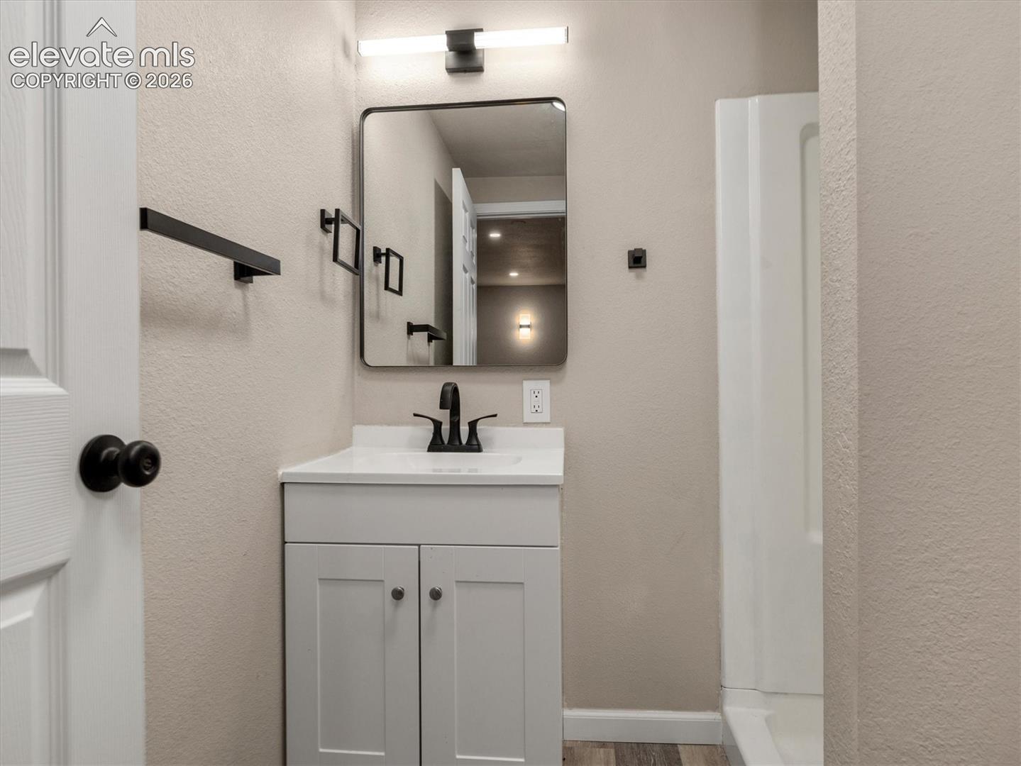 Listing photo 18 for 1522 Whippoorwill Place