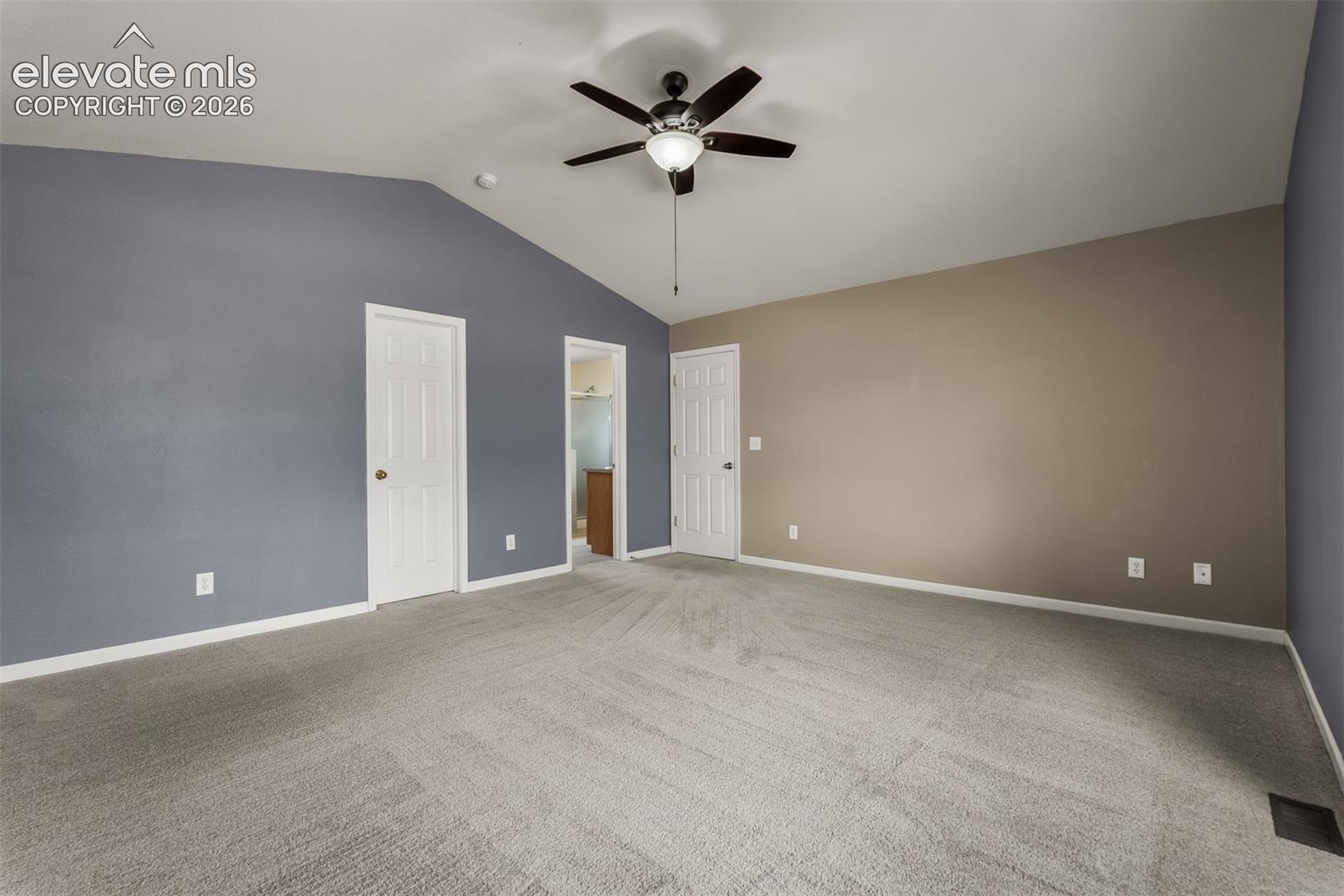Listing photo 27 for 7477 Theresa Drive