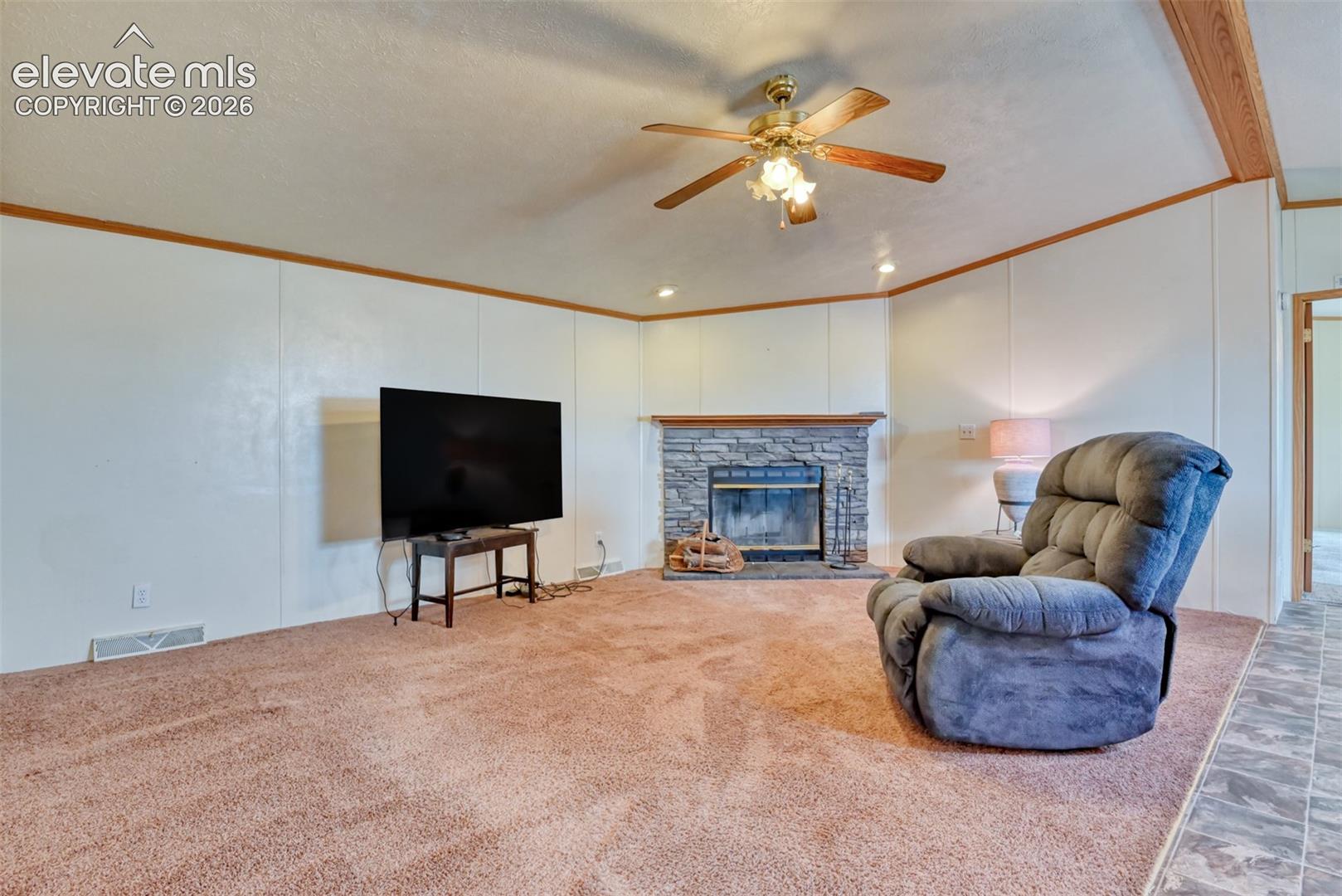 Listing photo 26 for 9672 Avenida Hermosa View