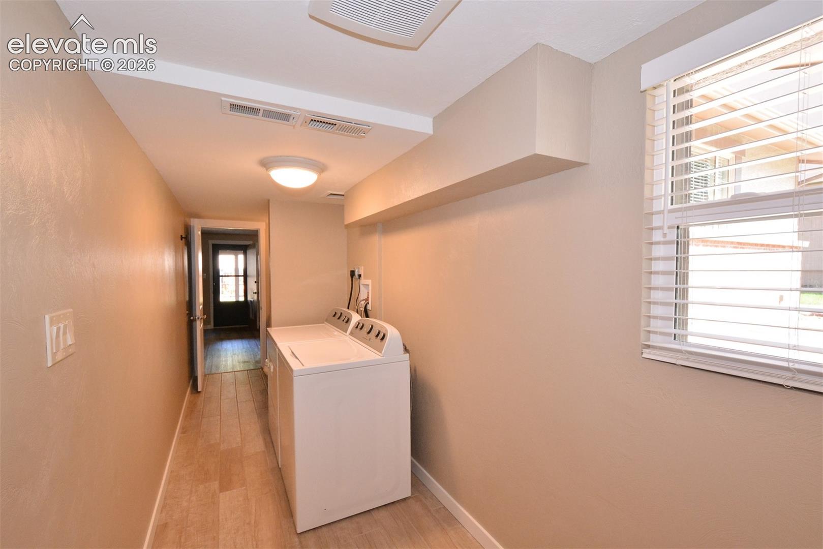 5020 Barcelona Way, photo 18