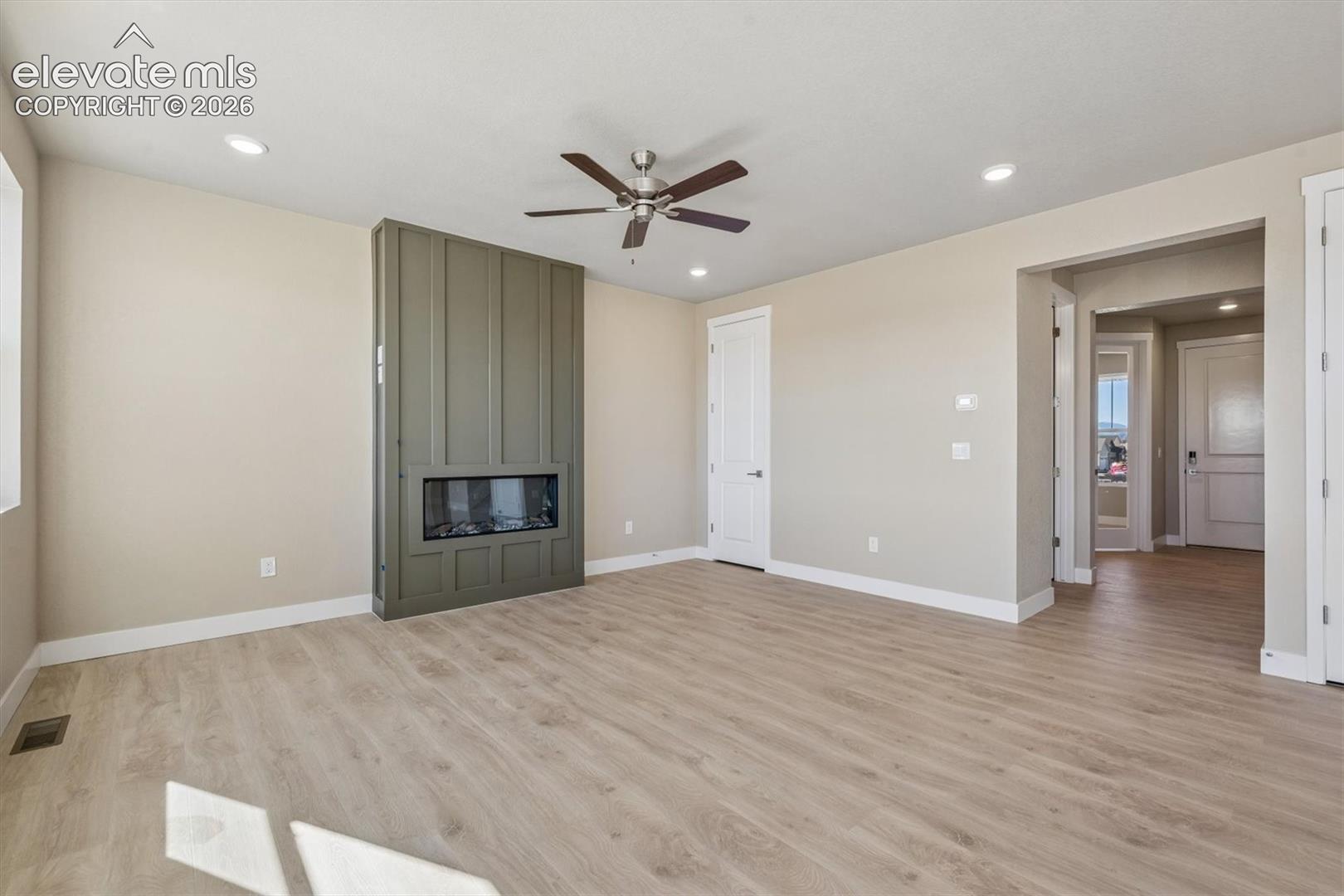 Listing photo 8 for 7907 Grey Bark Way