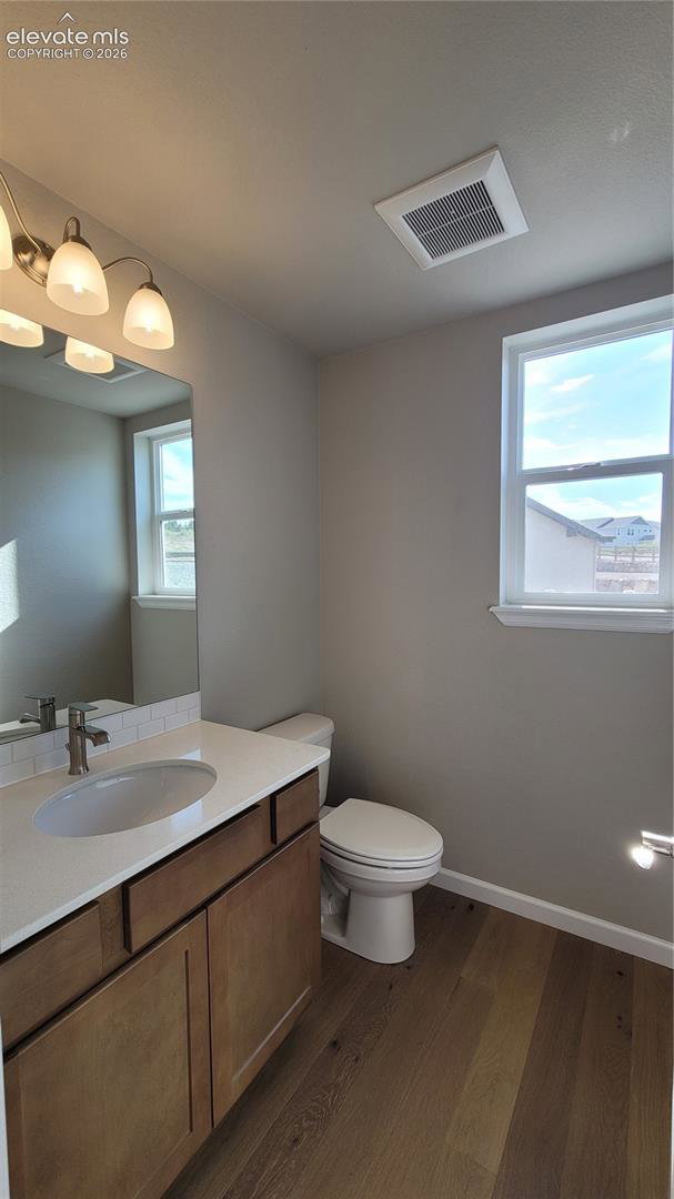 Listing photo 12 for 10651 Wolf Lake Drive