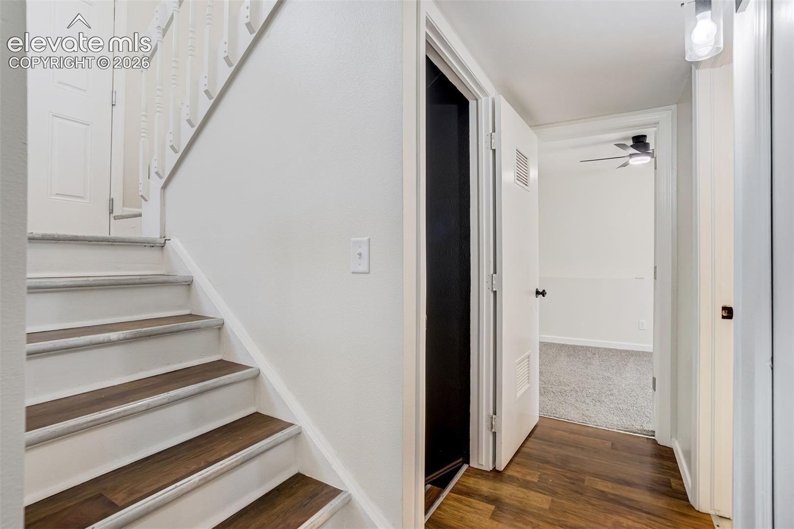 8295 Candon Drive, photo 22