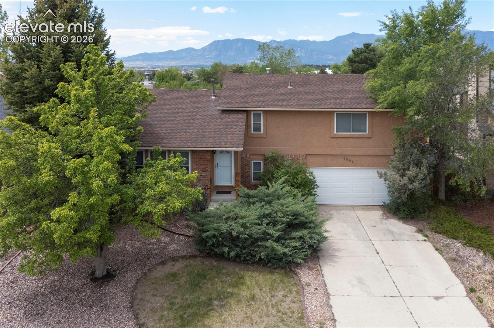1695 Leoti Drive