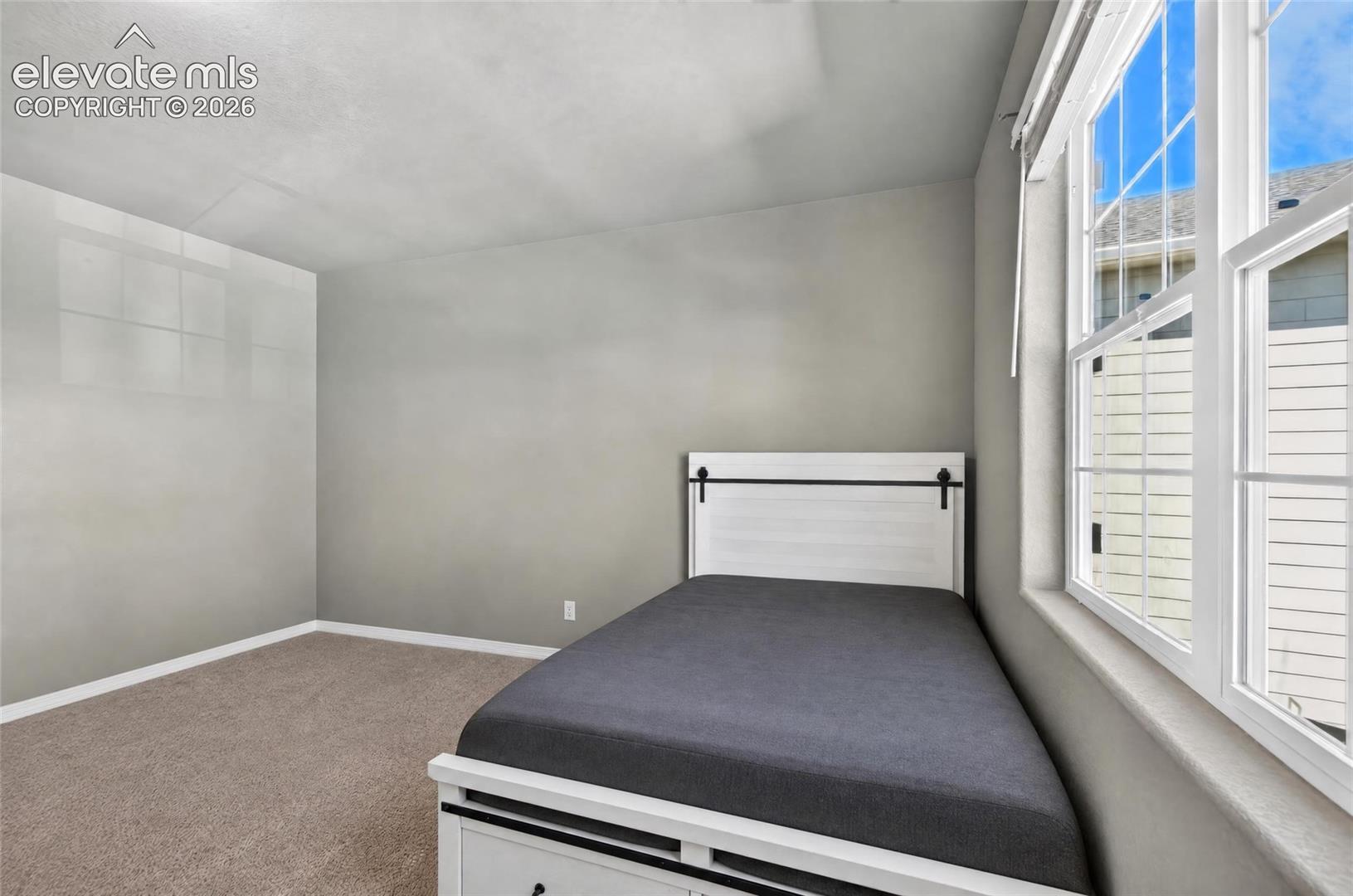 Listing photo 21 for 9622 Fairway Glen Drive