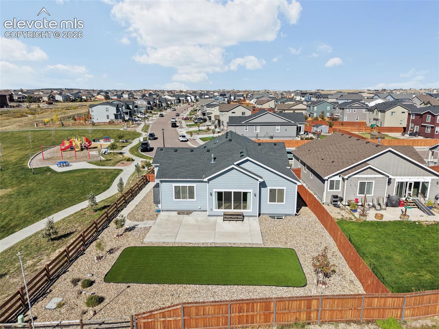 Listing photo 34 for 13107 Parkland Drive
