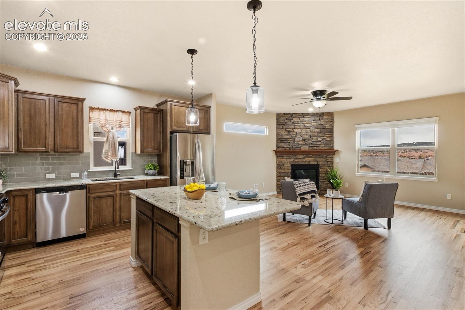 Listing photo 7 for 12637 Chianti Court