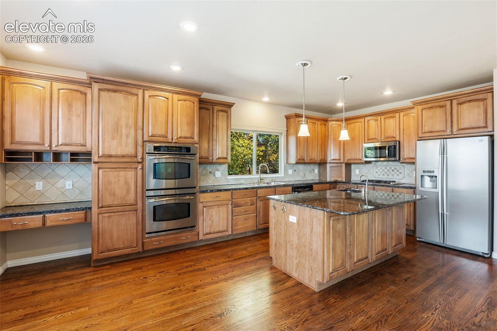 Listing photo 7 for 2171 Diamond Creek Drive