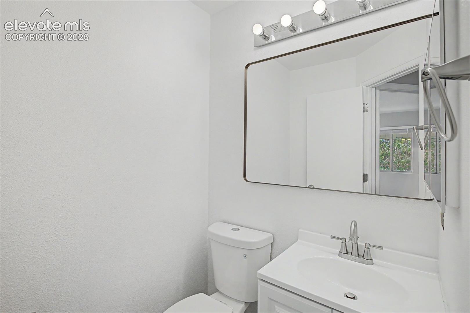 11680 Cedar Avenue, photo 25