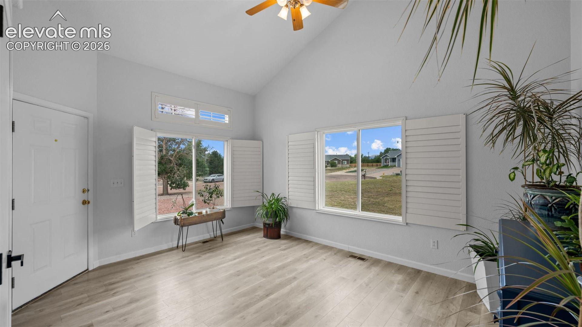 Listing photo 7 for 11854 Turney Road
