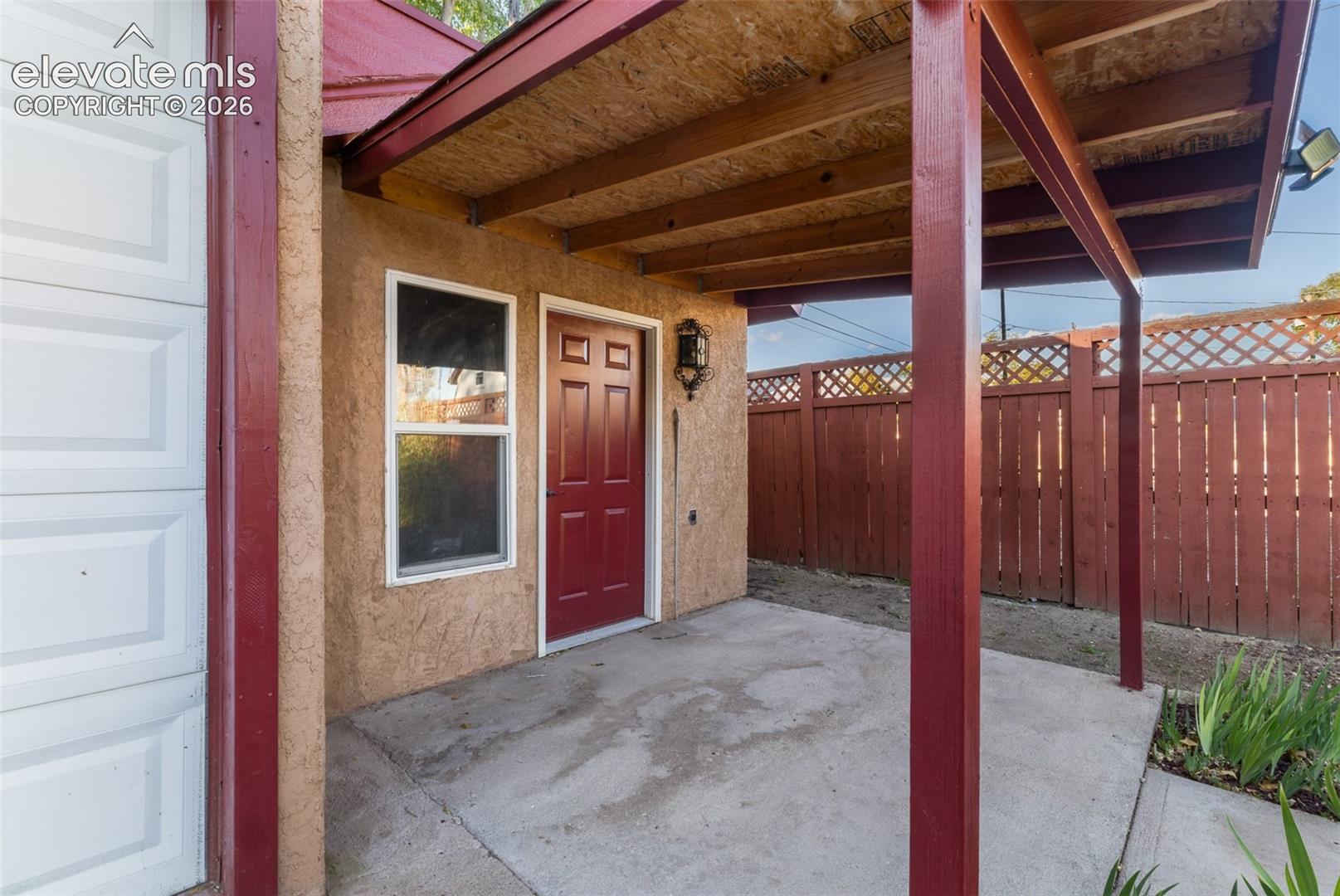 Listing photo 27 for 1118 Arroyo Avenue