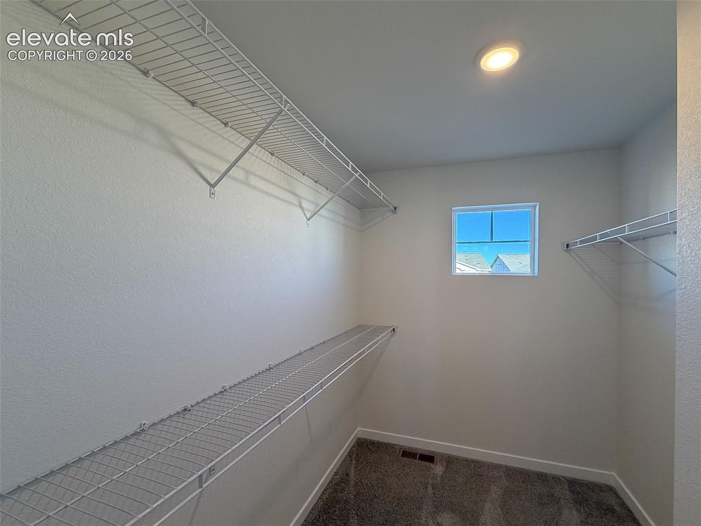 Listing photo 23 for 8515 Blue Feather Loop